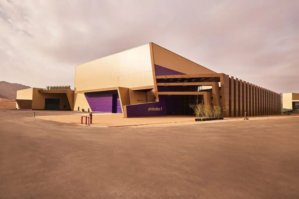 فيلم العلا تستعد لتصوير الفيلم الرومانسي “تشيسنغ ريد”