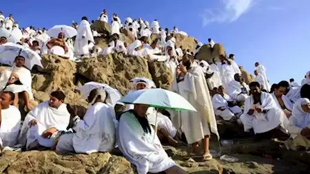 شهادة الاستطاعة الصحية.. بيان مهم من السياحة بشأن الحج 2026